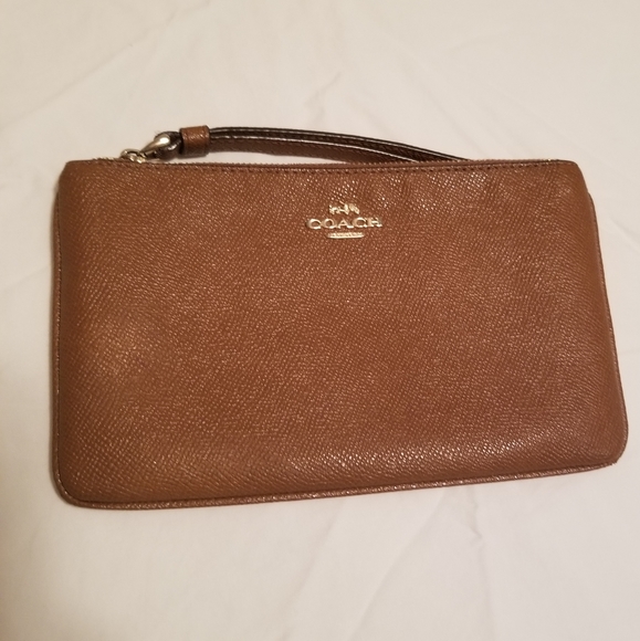 Coach Handbags - COACH Brown Wristlet